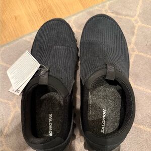 Salomon Women’s Snowclog Corduroy Sneakers